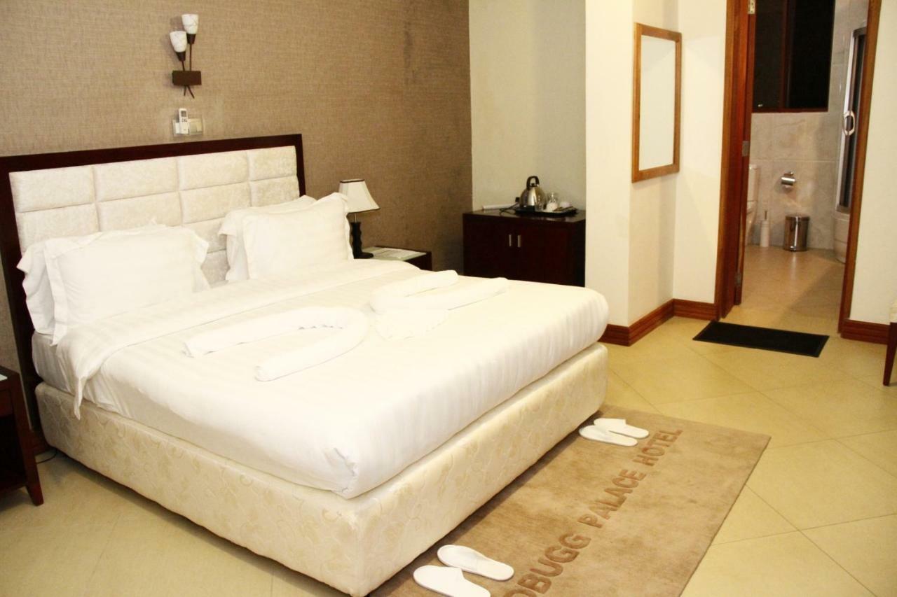 Nejobugg Palace Hotel Nkoanrua Rum bild